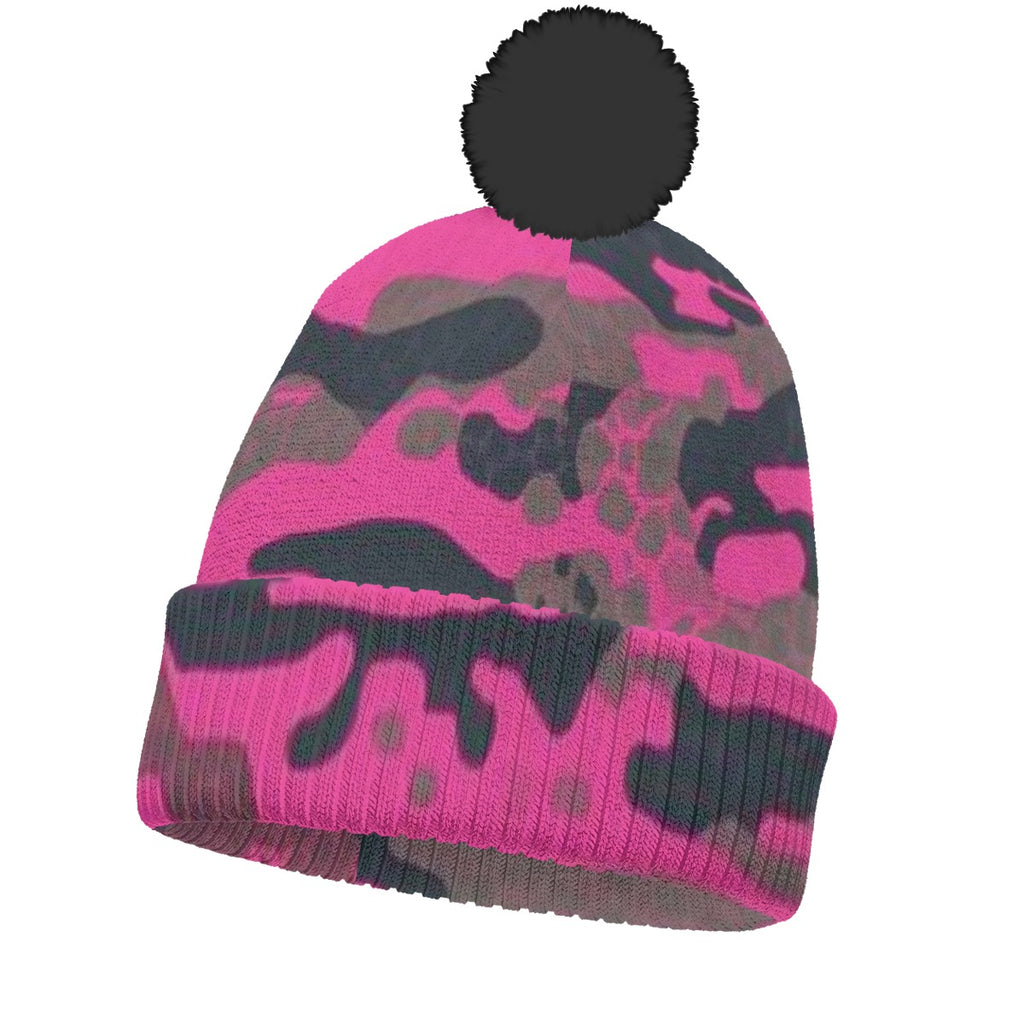 SSCS Lioness - Knitted Hat With Pom-Pom