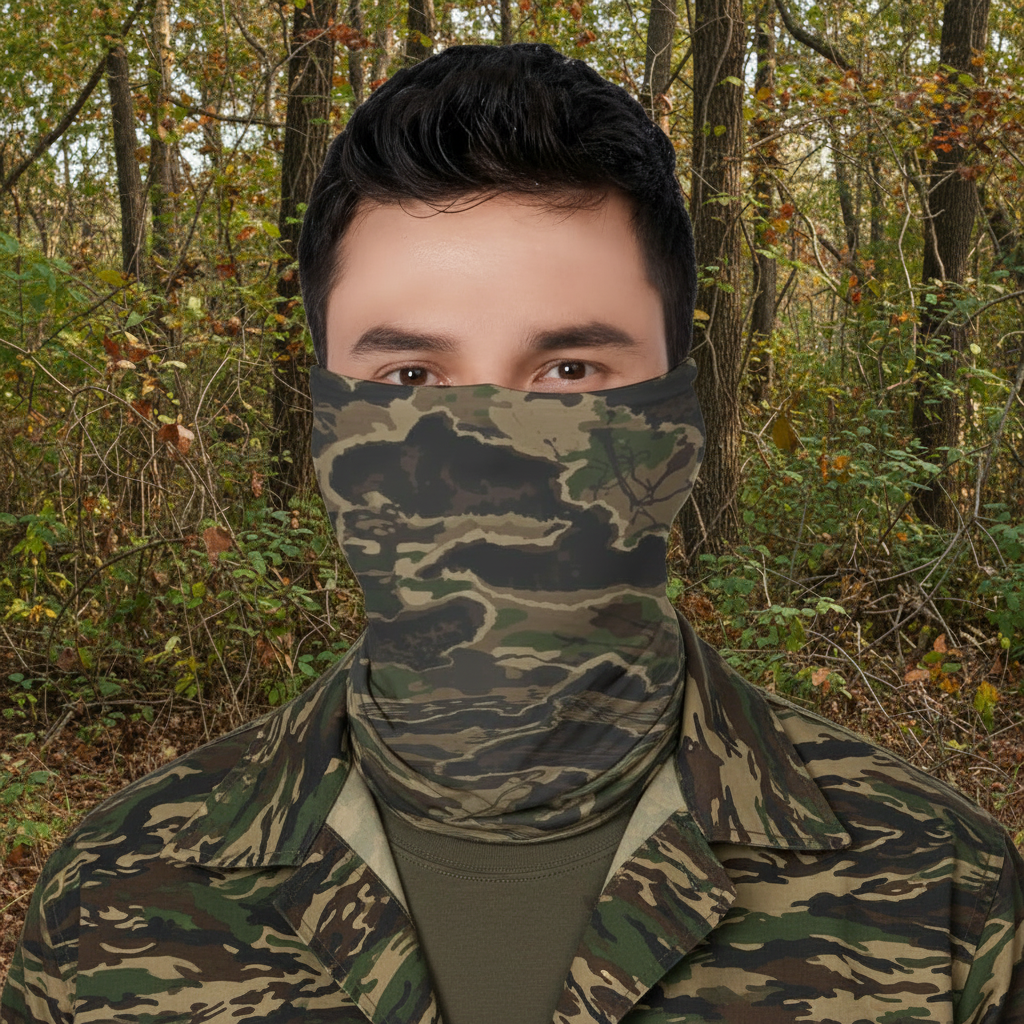 Void™ - Camouflage Hunting Neck Gaiter